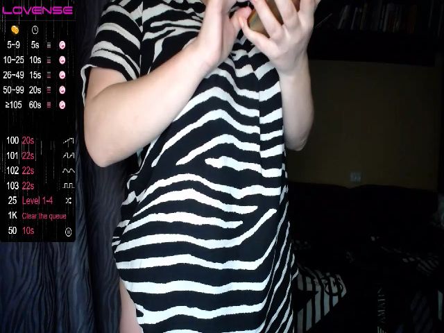 Live sex webcam photo for NoNameXY #268901724