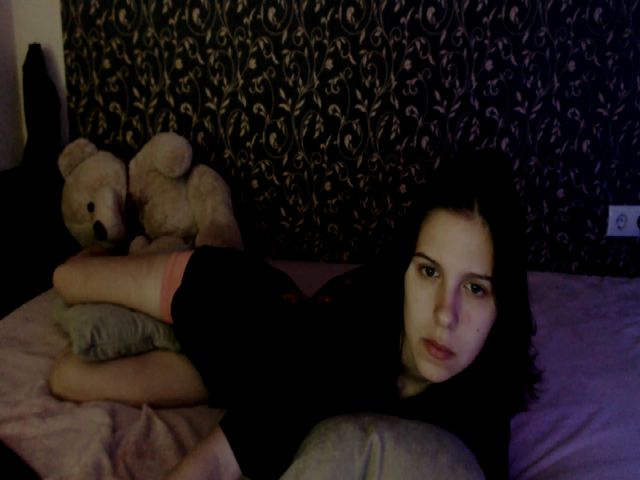 Live sex webcam photo for FoundError404 #268886396