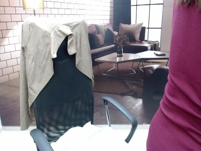 Live sex webcam photo for PatyLau #268891702