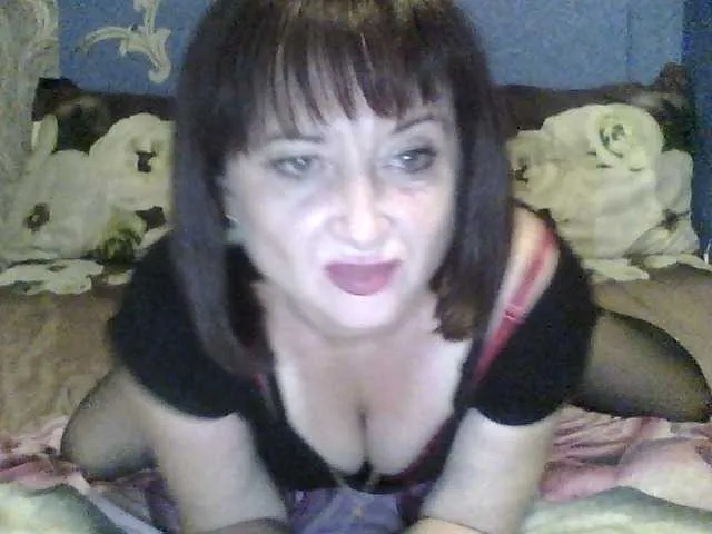 Live sex webcam photo for Sonya52 #268885018