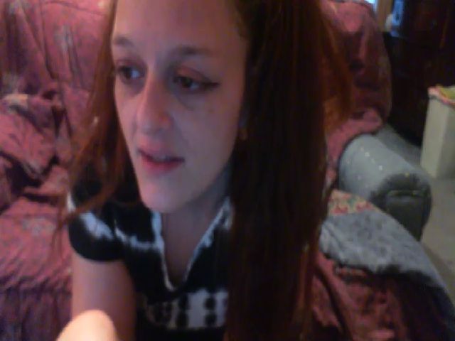 Live sex webcam photo for StarryGoddess #268903375