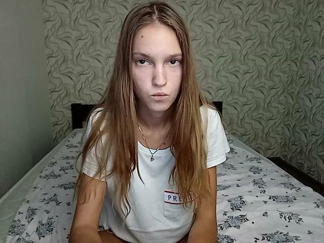 Live sex webcam photo for Tessa005 #268890342