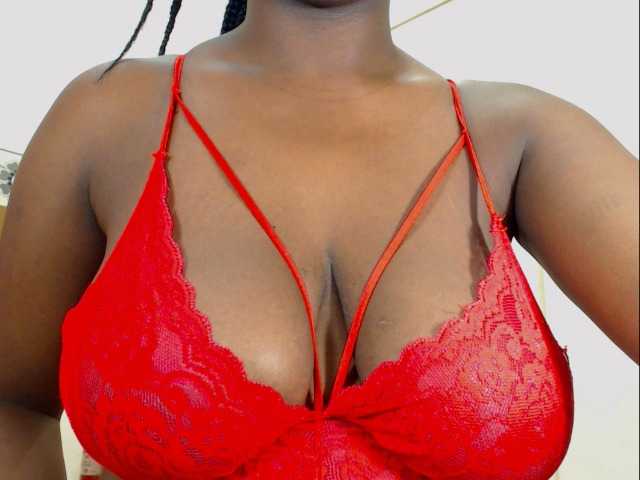 Live sex webcam photo for ariannabrunet #268898479