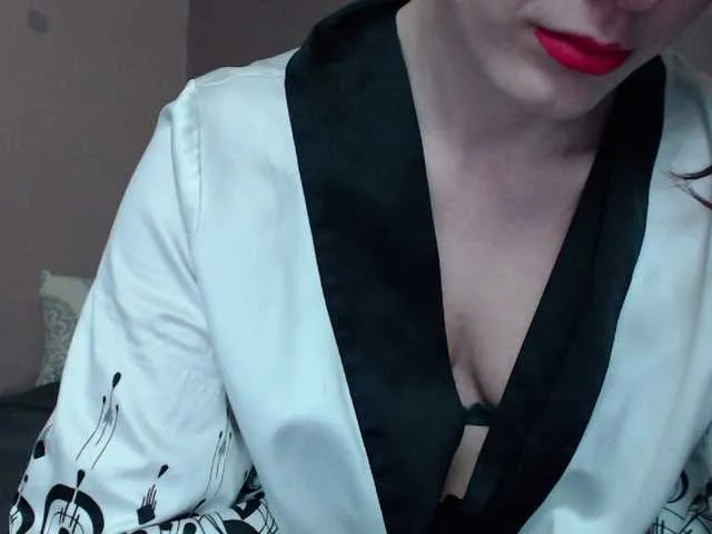 Live sex webcam photo for xLolaBloomx #268919944