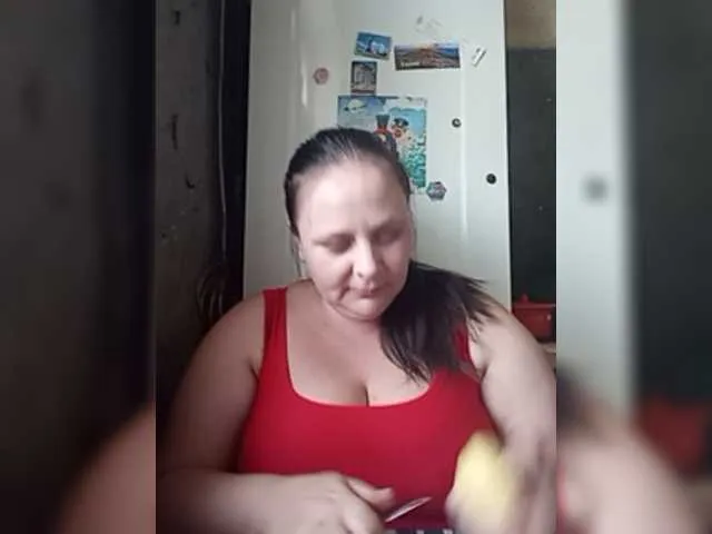 Live sex webcam photo for RealWitch #268914493