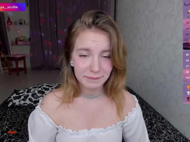 Live sex webcam photo for Vivi-Squirrel #268904077