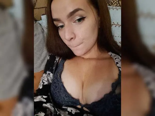 Live sex webcam photo for HellMor #268914204