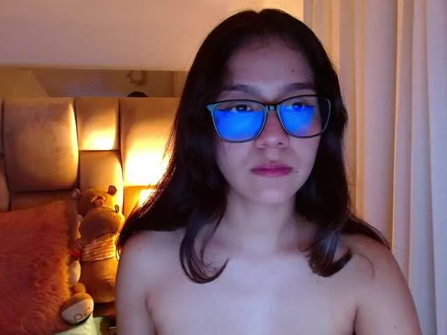 Live sex webcam photo for UBittersweet #268904926