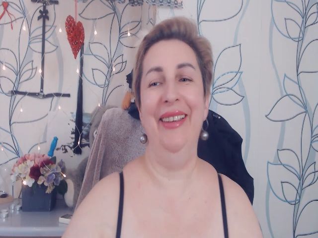 Live sex webcam photo for DepravedMadam #268911987