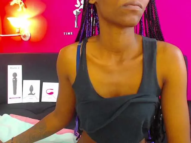 Live sex webcam photo for -UMAWILLIAMS #268914976