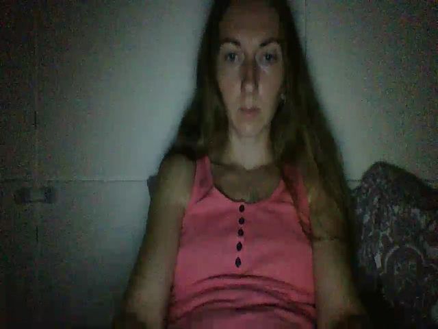 Live sex webcam photo for CheelyWilly #268923647