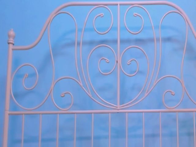 Live sex webcam photo for LindseyDoll #268923917