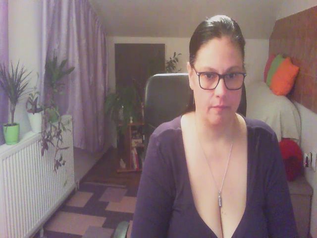 Live sex webcam photo for boosty4you #268922887