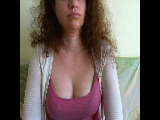 Live sex webcam photo for Aronia #268911341