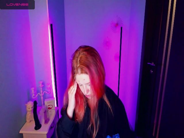 Live sex webcam photo for TinkerrBelll #268908754