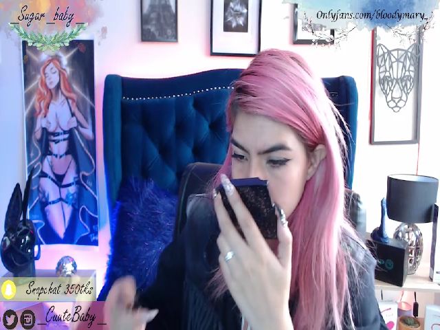 Live sex webcam photo for Sugaar_baby #268920272