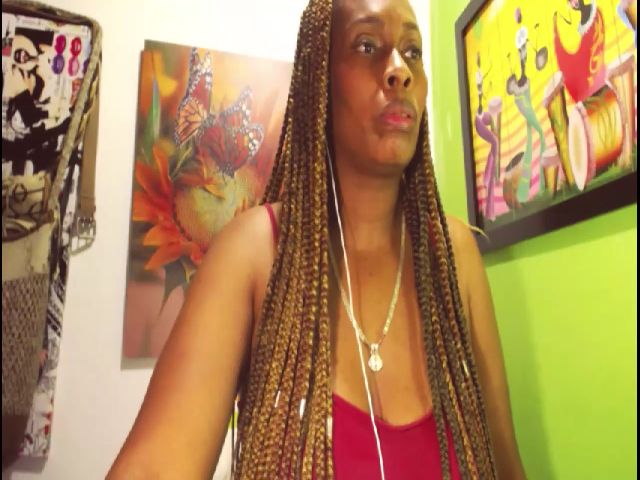 Live sex webcam photo for zoenaomi #268906303