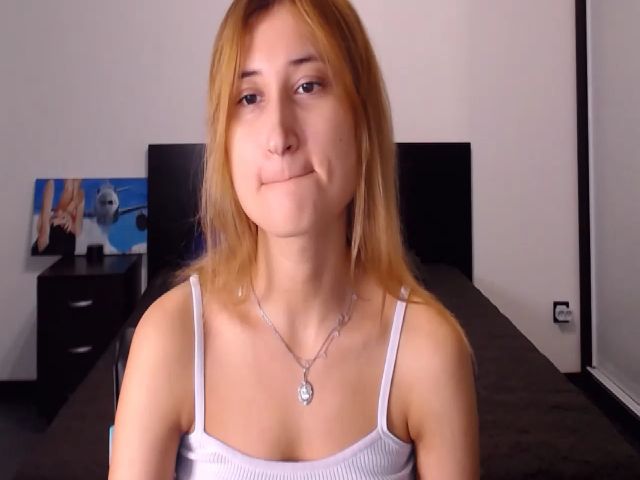 Live sex webcam photo for Kendal_sweet #268925486