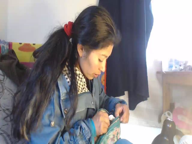 Live sex webcam photo for CHILENITAHOT #268918089