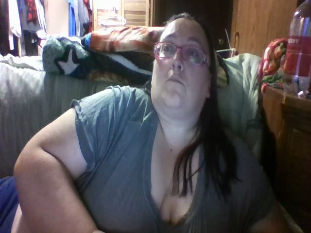 Live sex webcam photo for BBWAngel85 #268906626