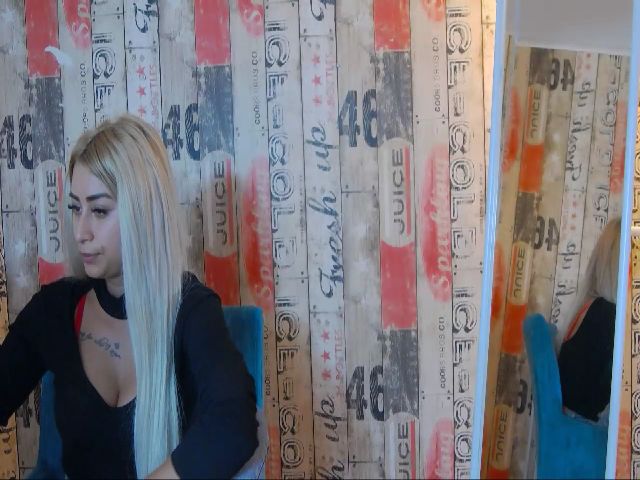 Live sex webcam photo for RubbyKalifha #268912584