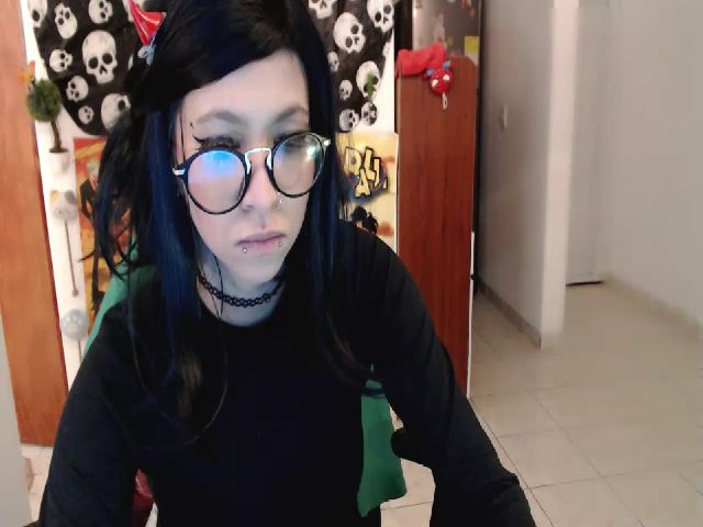 Live sex webcam photo for umaru_michae #268918690