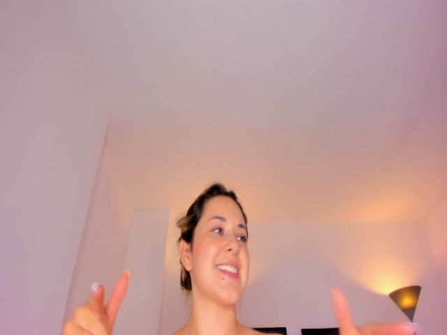 Live sex webcam photo for julietaharris #268919161