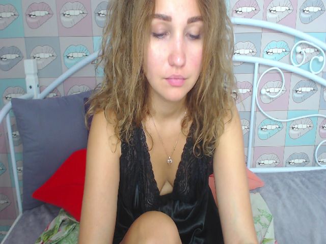 Live sex webcam photo for MilaSpank_ #268914811