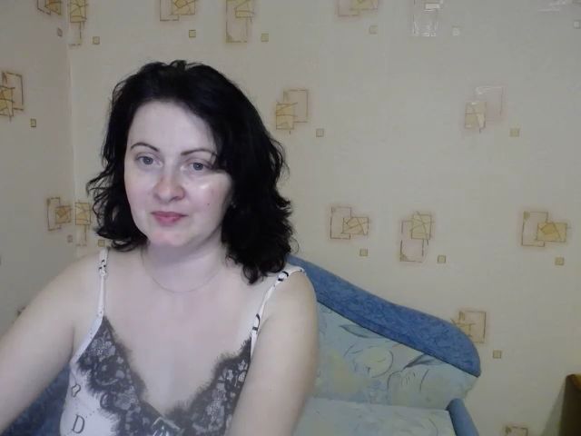 Live sex webcam photo for Alice2005 #268922505