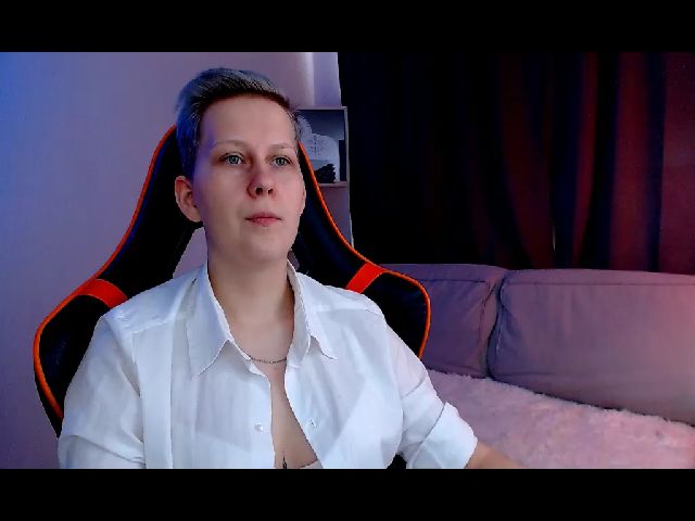 Live sex webcam photo for Oh_daisy #268913371