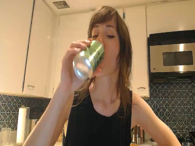 Live sex webcam photo for MinnieMoralia #268924813