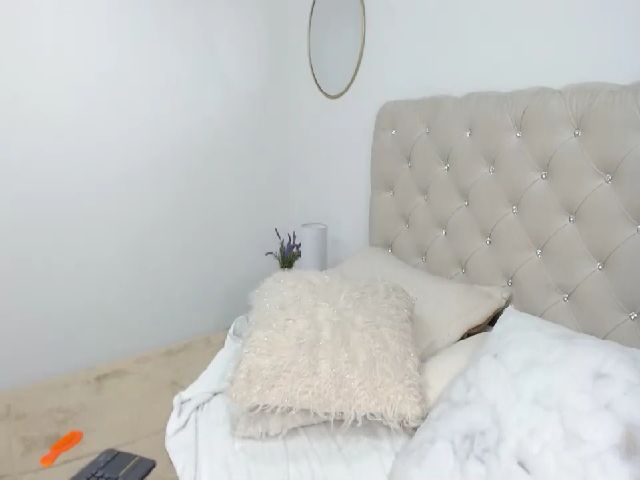 Live sex webcam photo for Lorens_martin #268917298