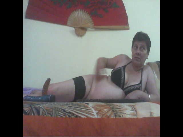 Live sex webcam photo for XXPREGNANT #268923591