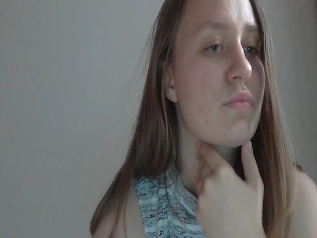 Live sex webcam photo for AndyHotrose #268917824