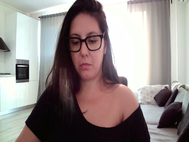 Live sex webcam photo for SILKYWOMAN #268918155