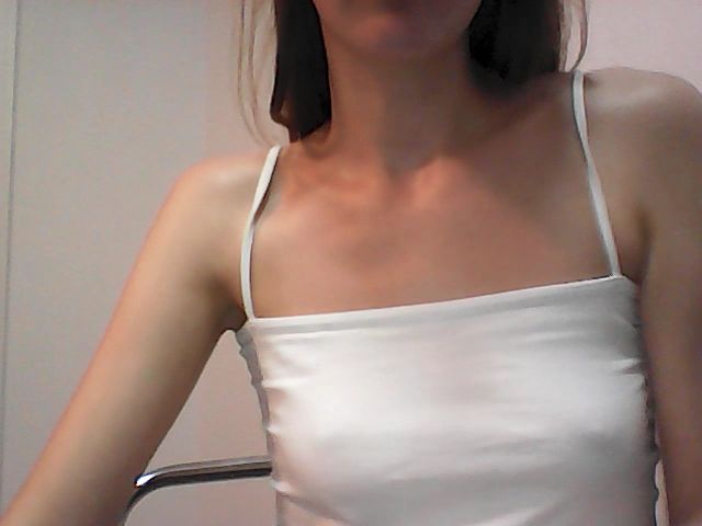Live sex webcam photo for Eva_Knight #268924019