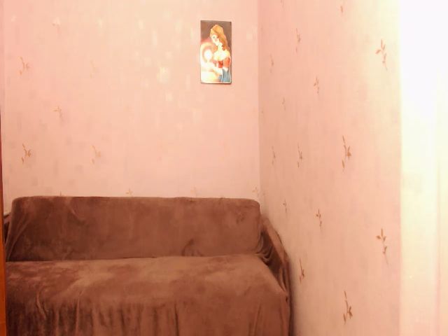 Live sex webcam photo for LizzaPink #268917403