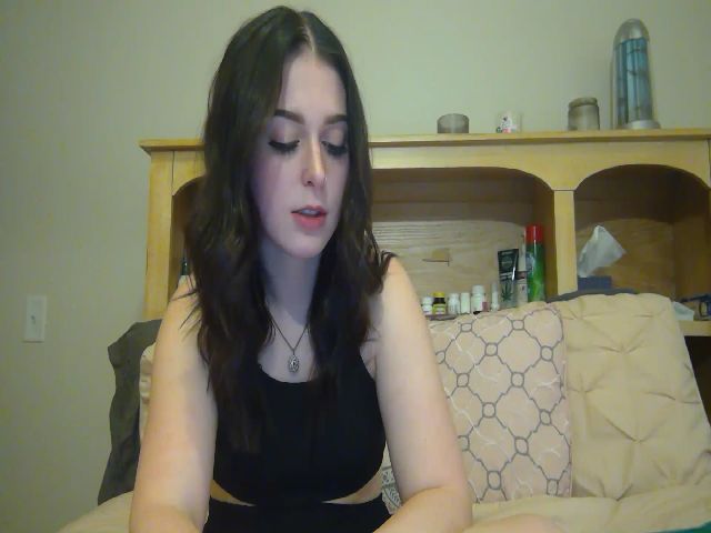 Live sex webcam photo for AuroraLightz #268906342