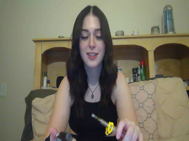 Live sex webcam photo for AuroraLightz #268907222