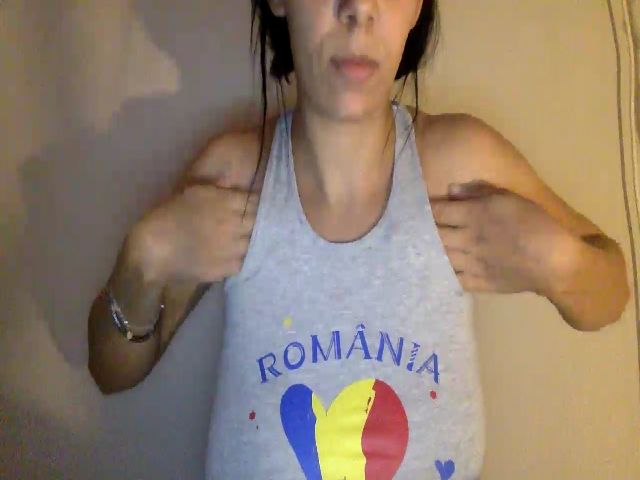 Live sex webcam photo for BigBoobsBetty #268924518