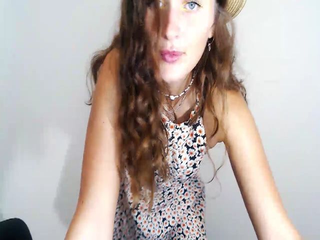 Live sex webcam photo for Felliciya #268913672