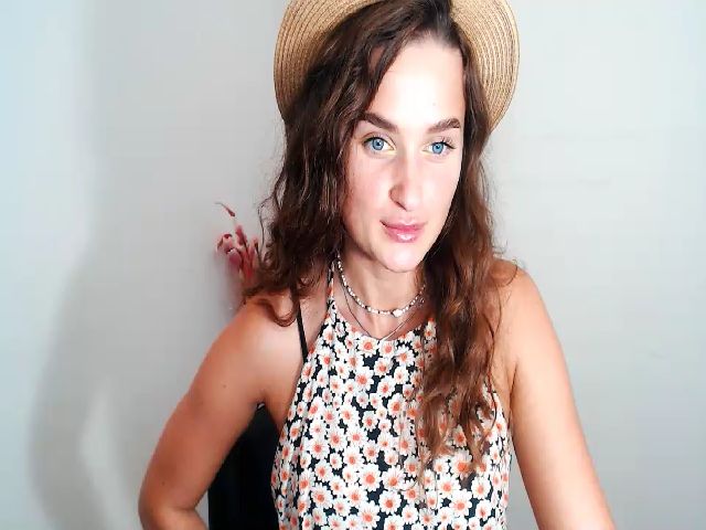 Live sex webcam photo for Felliciya #268914056