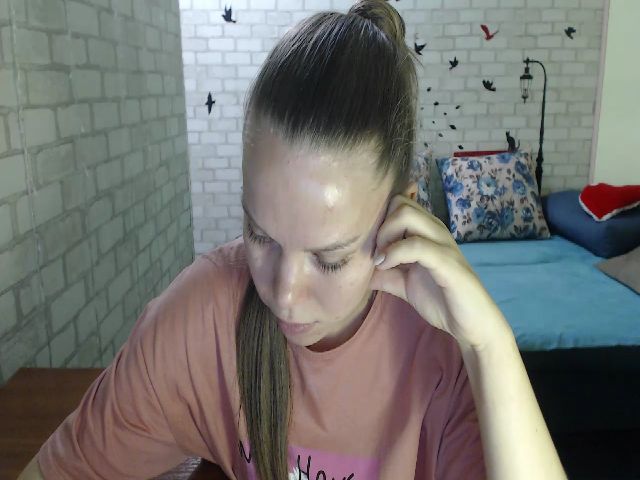 Live sex webcam photo for KateAshley #268914546