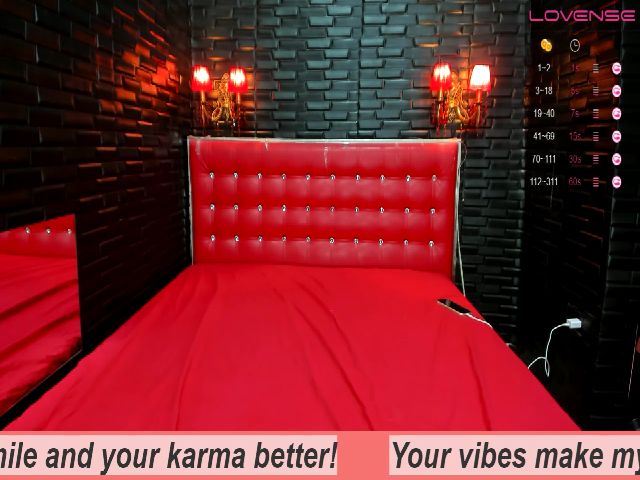 Live sex webcam photo for Cum_Princess_ #268924129