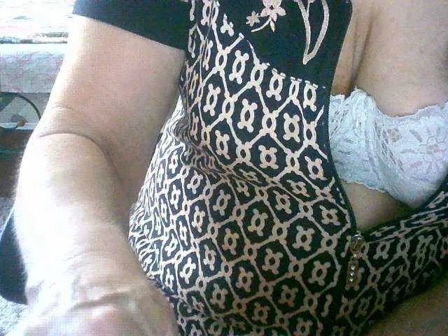 Live sex webcam photo for RomachkaT #268914552