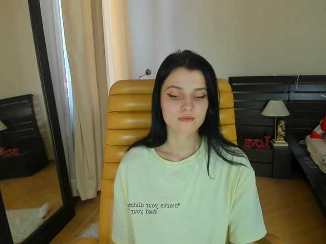 Live sex webcam photo for SoniNex #268914215