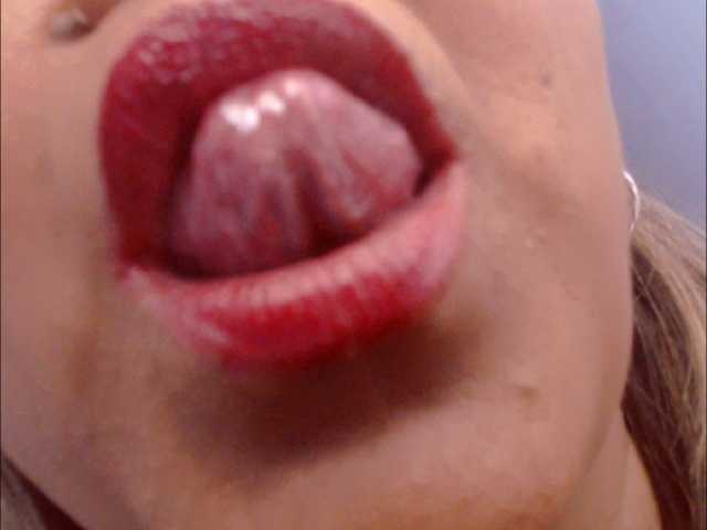 Live sex webcam photo for dirtywoman #268926767