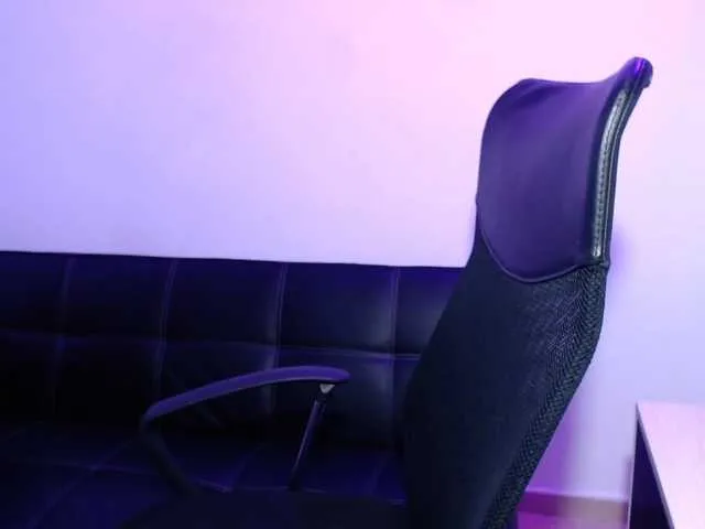 Live sex webcam photo for isa-hernandez #268927149