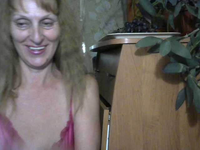 Live sex webcam photo for Sonya48 #268941197