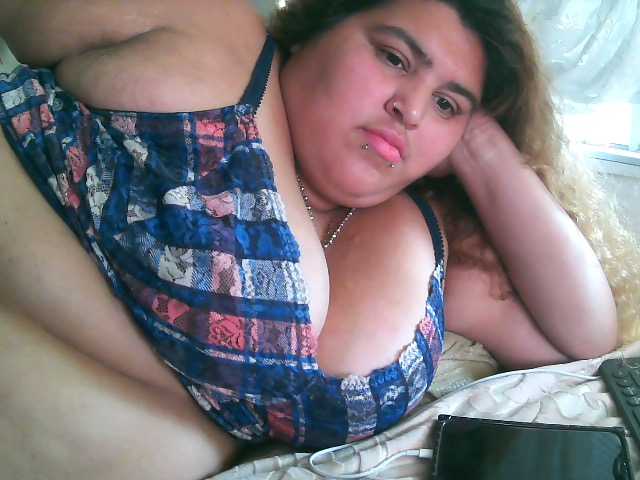 Live sex webcam photo for bbwfatpanocha #268941454